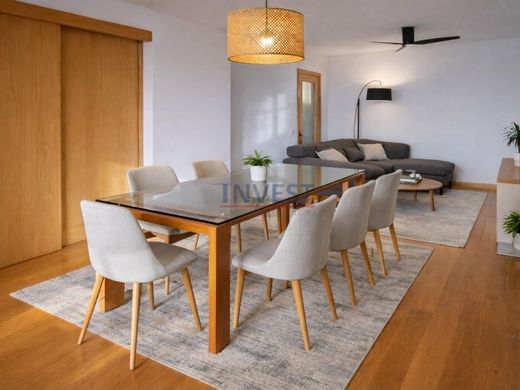 Квартира, Майя, Maia