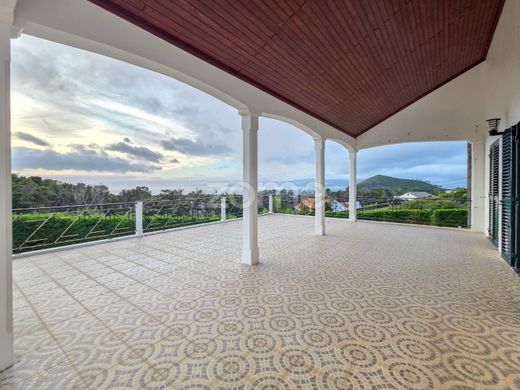 Luxury home in Madalena, Azores