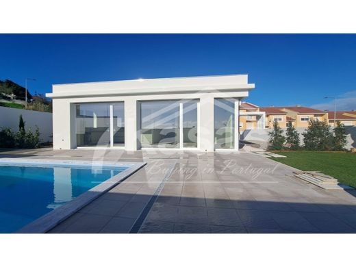 Πολυτελή κατοικία σε Lourinhã, Distrito de Lisboa