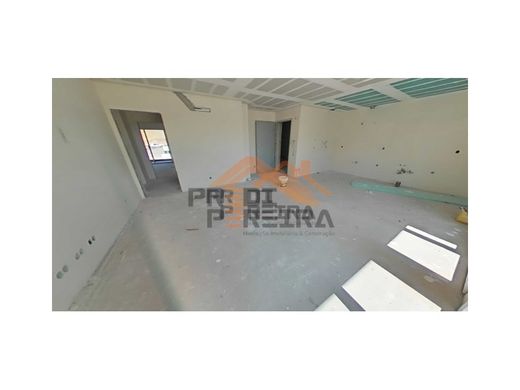 Apartment in Loures, Lisbon