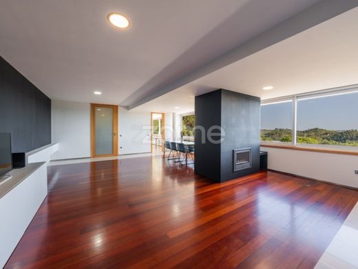 Luxury home in Póvoa de Lanhoso, Distrito de Braga