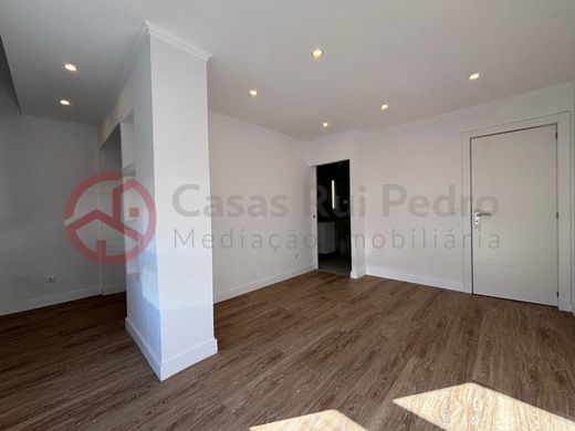 Piso / Apartamento en Almada, Setúbal