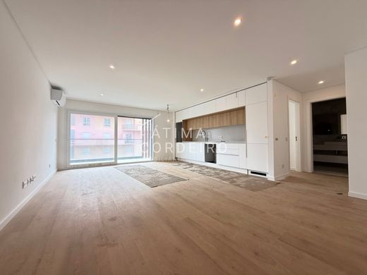 Appartement à Almada, Distrito de Setúbal