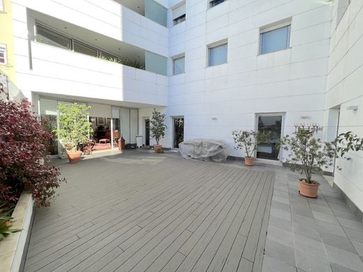 Apartment in Oeiras, Lisbon