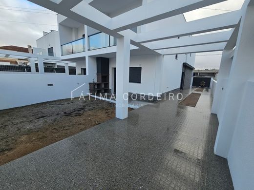 Villa multifamiliale à Seixal, Distrito de Setúbal