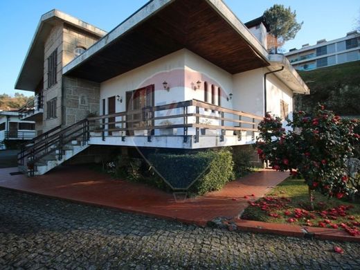 Элитный дом, Гимарайнш, Guimarães