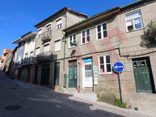 Residential complexes in Guimarães, Distrito de Braga