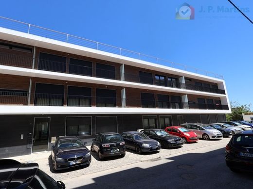 Apartment in Almada, Distrito de Setúbal