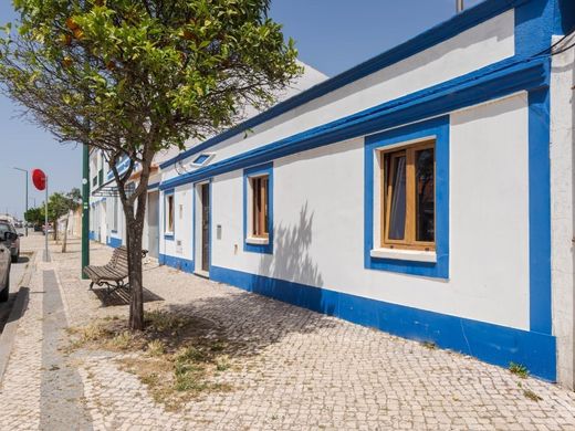 Luxus-Haus in Aljezur, Distrito de Faro