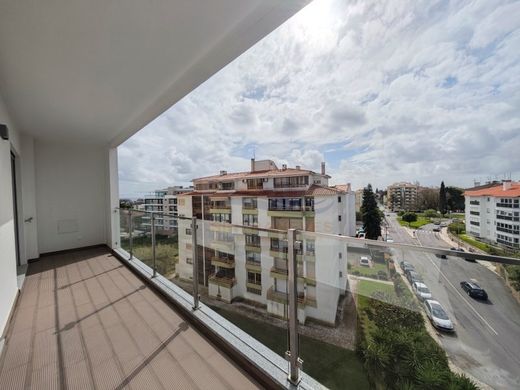 Cascais, Distrito de Lisboaのアパートメント