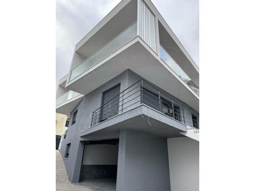 Luxury home in Odivelas, Lisbon