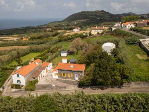 Luxury home in Ponta Delgada, Azores