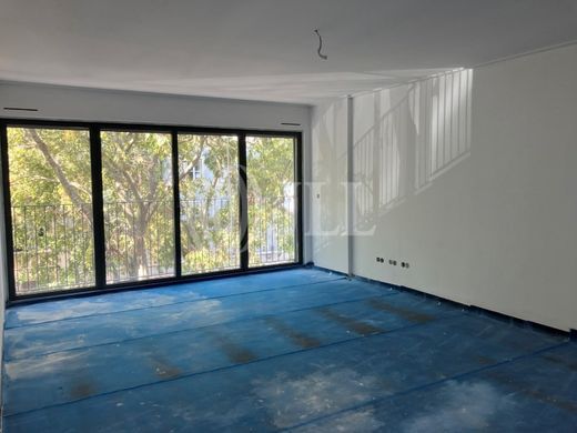 Apartment in Alcântara, Almada