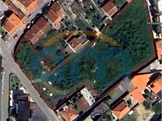 أرض ﻓﻲ Esposende1, Esposende