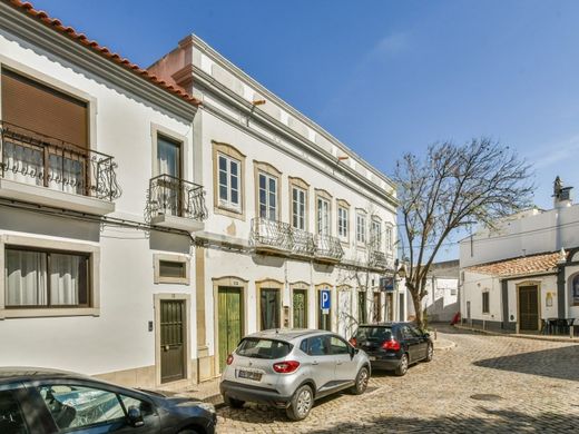 Mansão / Palacete - Faro