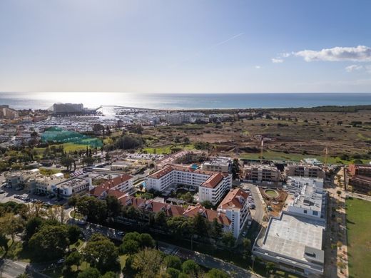 复式住宅  洛萊, Loulé