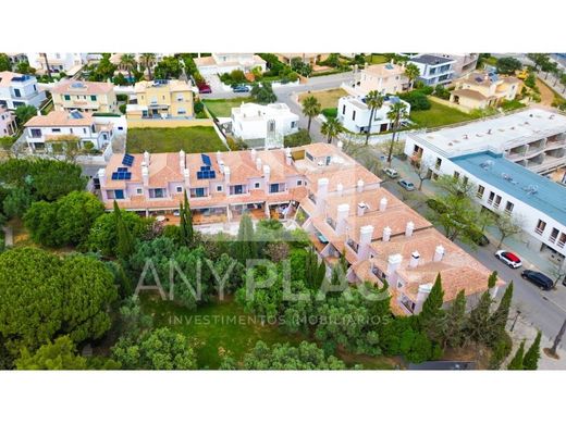 فيلا شبه مستقلة ﻓﻲ لولي, Loulé