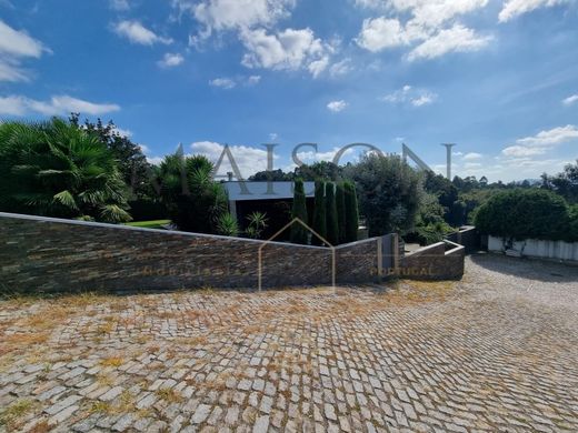 Luxus-Haus in Lousada, Distrito do Porto