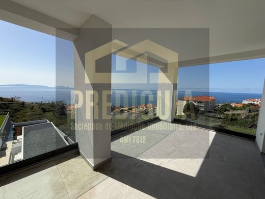 Apartment in Santa Cruz, Madeira
