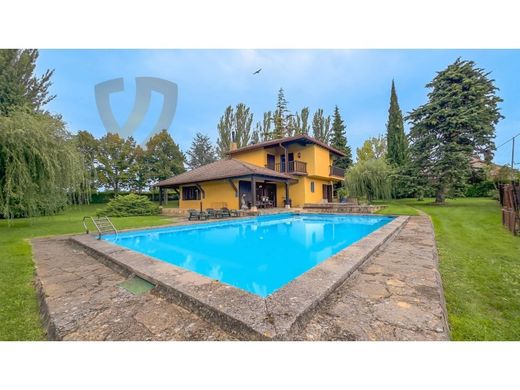 Luxury home in Lumbier, Province of Navarre