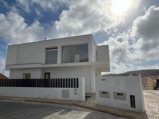 منزل ﻓﻲ Odivelas, Distrito de Lisboa