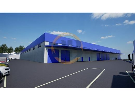 أرض ﻓﻲ Ovar, Distrito de Aveiro