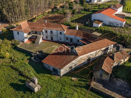 Luxury home in Santa Maria da Feira, Aveiro