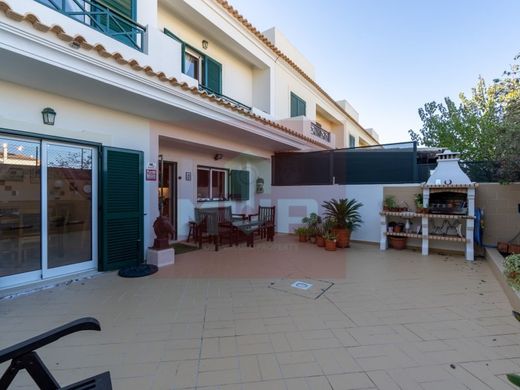 Смежная Вилла, Olhão, Distrito de Faro