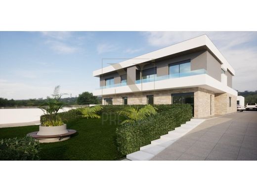 Элитный дом, Cantanhede, Distrito de Coimbra