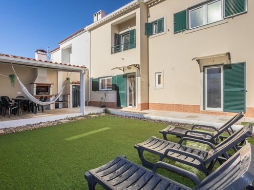 Chalet Pareado en Setúbal