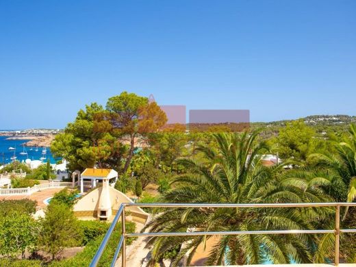 Villa in Sant Josep de sa Talaia, Balearen Inseln