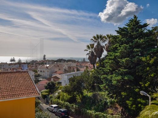 Duplex a Cascais, Lisbona