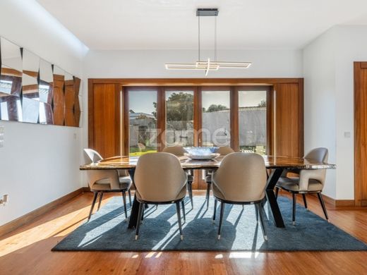 Luxe woning in Oliveira de Azeméis, Distrito de Aveiro
