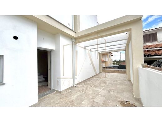 Yarɪ müstakil ev Seixal, Distrito de Setúbal