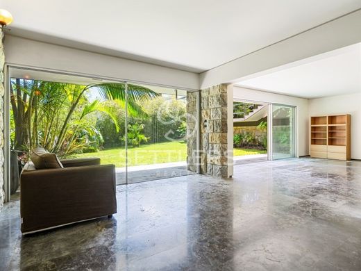 Detached House in Cascais, Lisbon