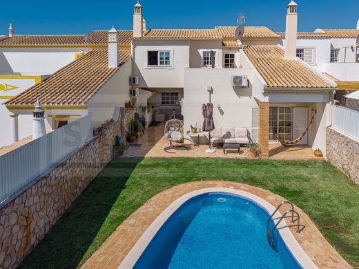 Villa Plurifamiliare a Albufeira, Distrito de Faro
