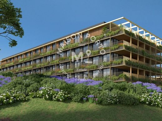 ヴィラ・ノヴァ・デ・ガイア
, Vila Nova de Gaiaのアパートメント