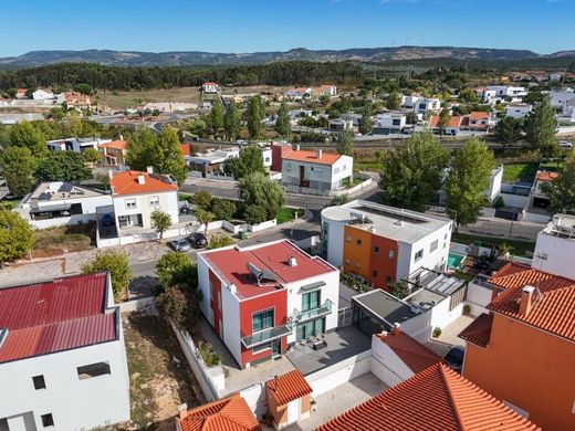Torres Vedras, Distrito de Lisboaの一戸建て住宅
