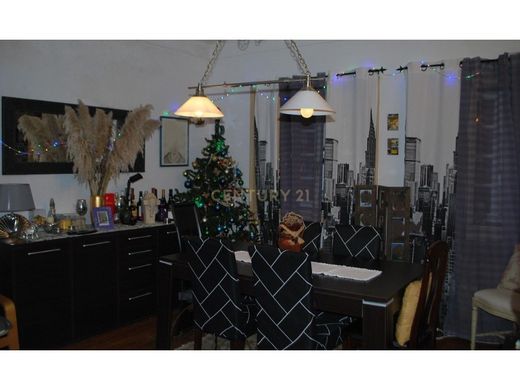 Apartment in Almada, Distrito de Setúbal