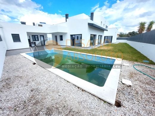 Detached House in Setúbal, Distrito de Setúbal