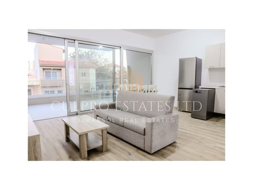 Apartamento - Káto Polemídia, Limassol District