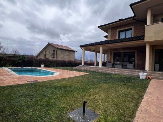 Luxury home in Rodezno, Province of La Rioja