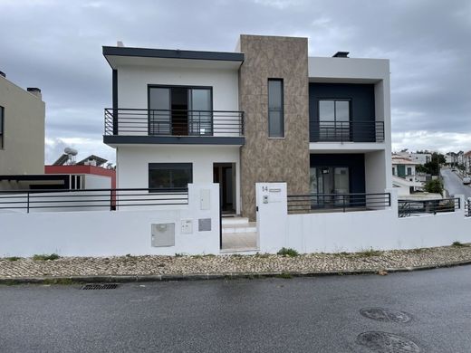 Luxury home in Almada, Distrito de Setúbal