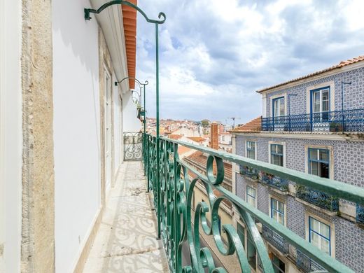 Apartment / Etagenwohnung in Lissabon, Lisbon