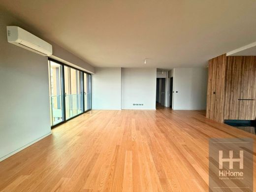 Funchal, Madeiraのアパートメント