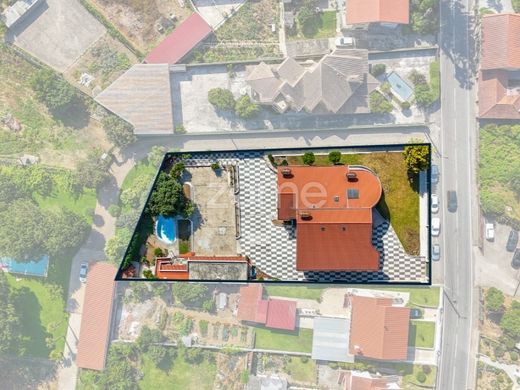 Casa de lujo en Santo Tirso, Oporto