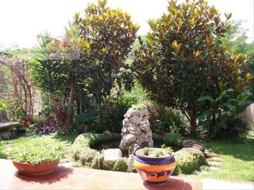 Casa de lujo en Palafolls, Provincia de Barcelona