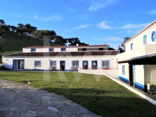 vendas Casas de luxo em Província de Vila de Rei - Imóveis de alto padrão  Província de Vila de Rei 