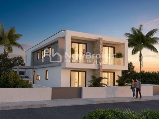 Semidetached House in Seixal, Distrito de Setúbal