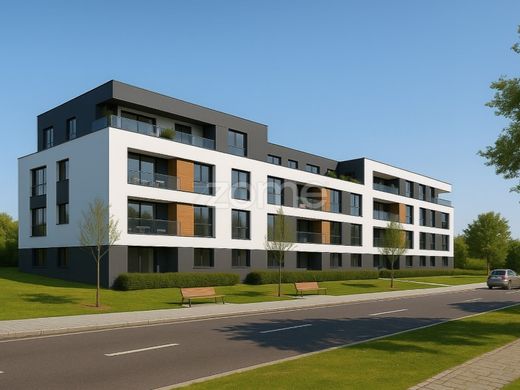 地皮  加亚新城
, Vila Nova de Gaia